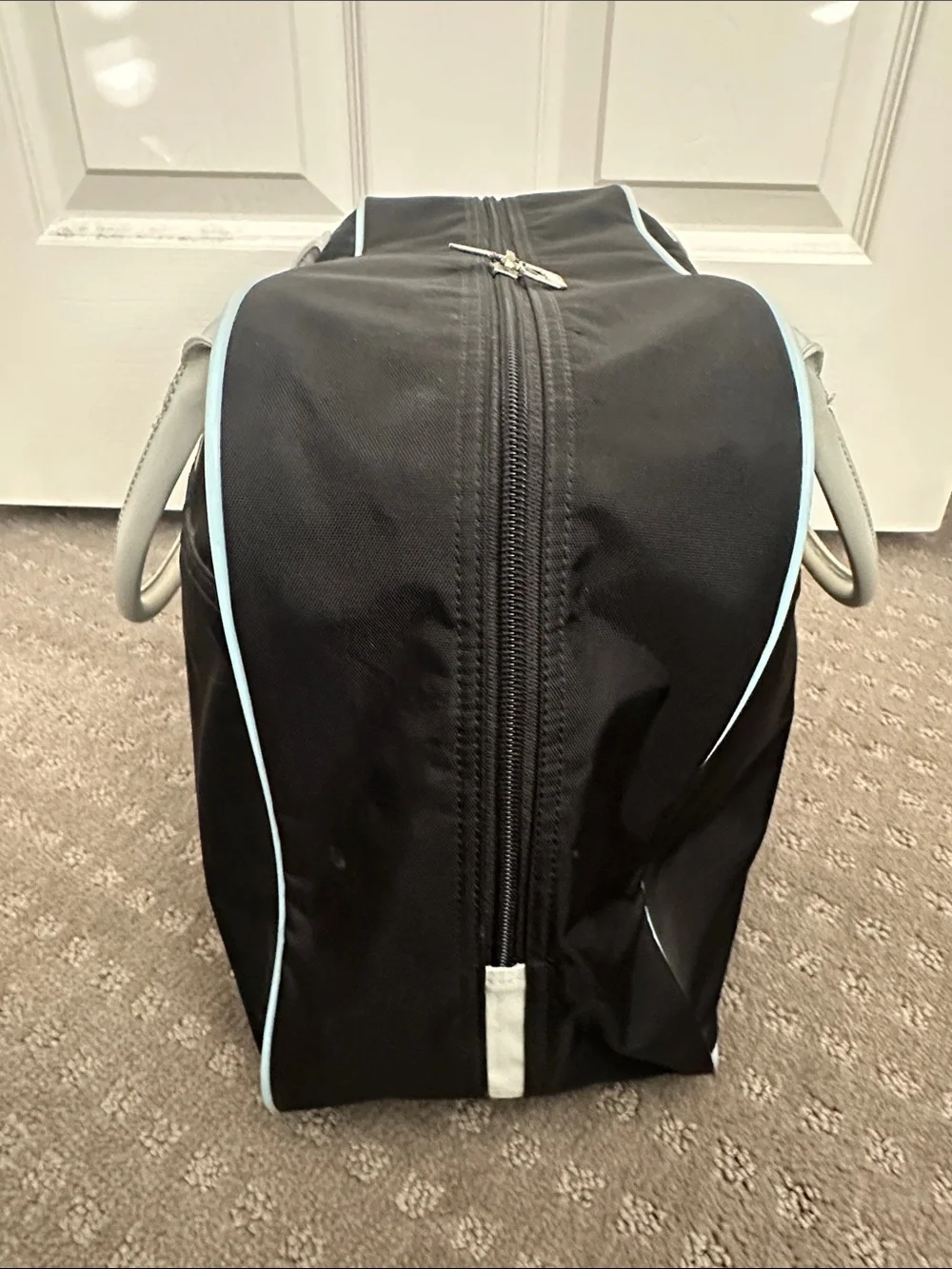 Vintage Puma black duffel bag with light blue trim